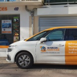 Voiture de l'animatrice devant nos bureaux